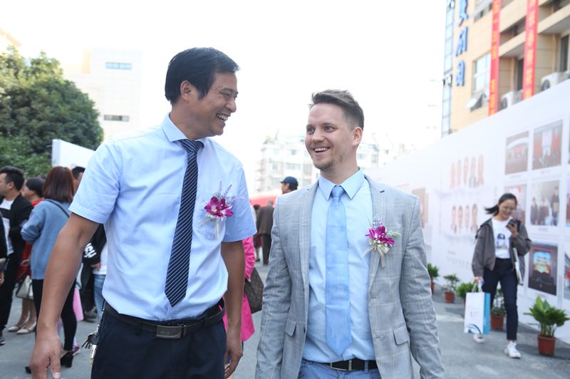 1861706B-67ED-4548-856E-0BB2BB449AAB